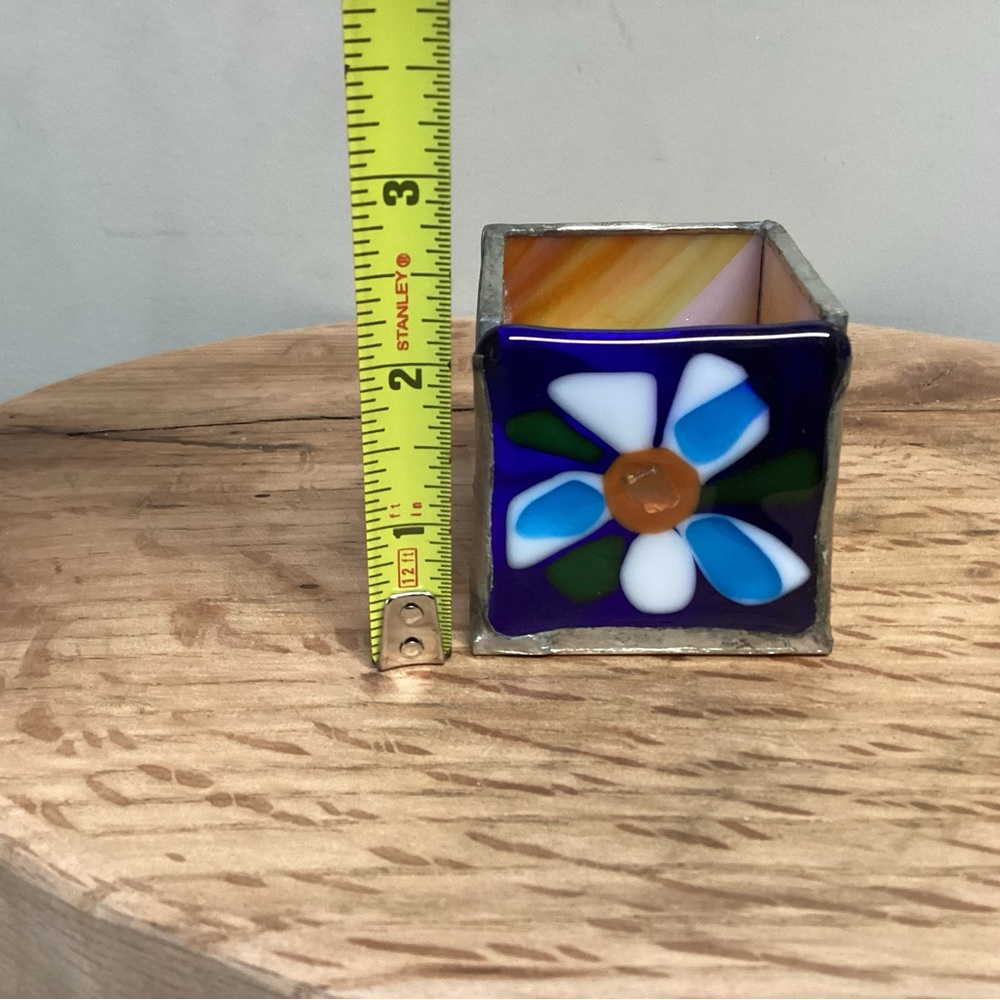 🔵 Beautiful Stained Glass & Lead Handcrafted Votive or Tea Light Candle Holder - Picture 11 of 12